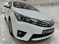 Toyota Corolla Altis 1.6L CVT Elegance LED Keyless white 2015